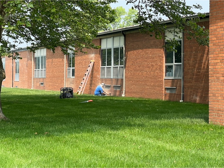 Brick repointing at the middle school